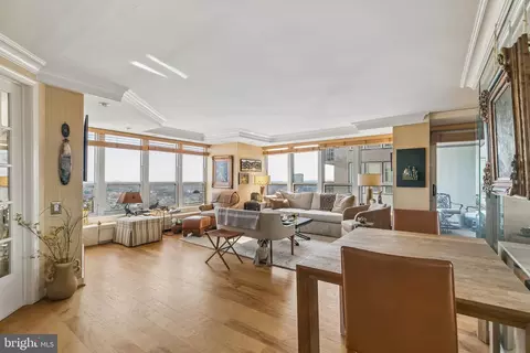 224 W 30 W Rittenhouse Sq #3009-10, Philadelphia, PA 19103