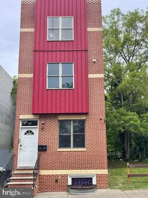 1507 W Susquehanna Ave, Philadelphia, PA 19121
