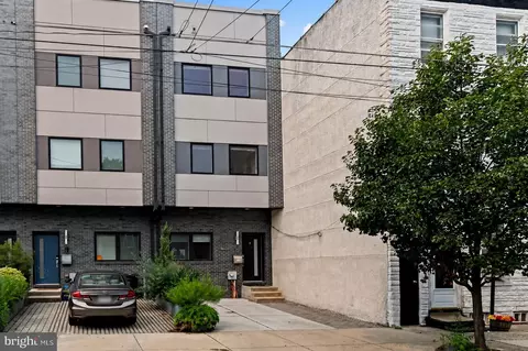 1220 20 Crease St, Philadelphia, PA 19125