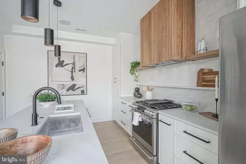 1328 E Berks St #B3, Philadelphia, PA 19125
