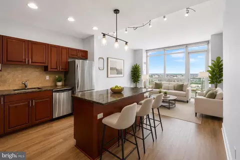 901 N Penn St #F1507, Philadelphia, PA 19123