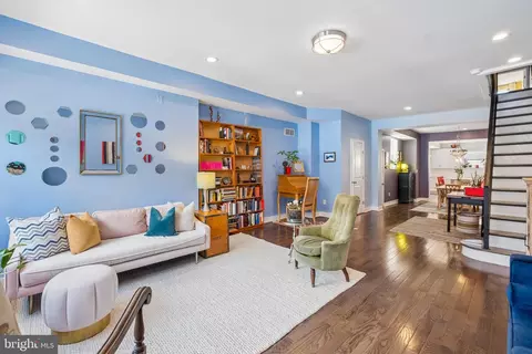 1634 S 16th St, Philadelphia, PA 19145