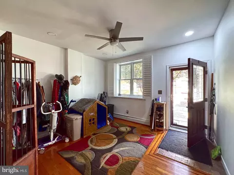 2231 Ritter St, Philadelphia, PA 19125