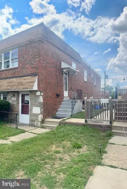 7942 Langdon St, Philadelphia, PA 19111