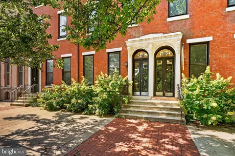 1828 00 Green St #3R, Philadelphia, PA 19130