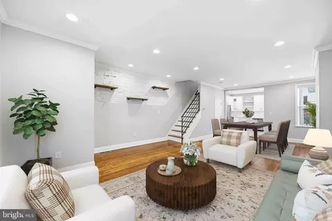 4127 Manayunk Ave, Philadelphia, PA 19128