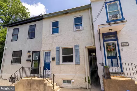 4255 Boone St, Philadelphia, PA 19128