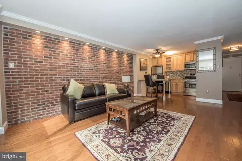 1901 John F Kennedy Blvd #1512, Philadelphia, PA 19103
