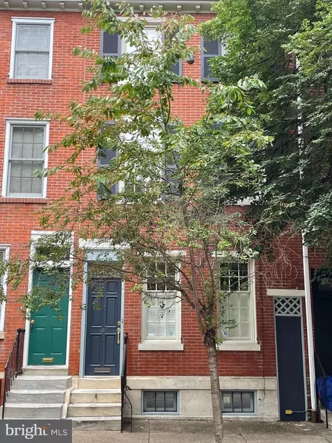 217 Monroe St, Philadelphia, PA 19147