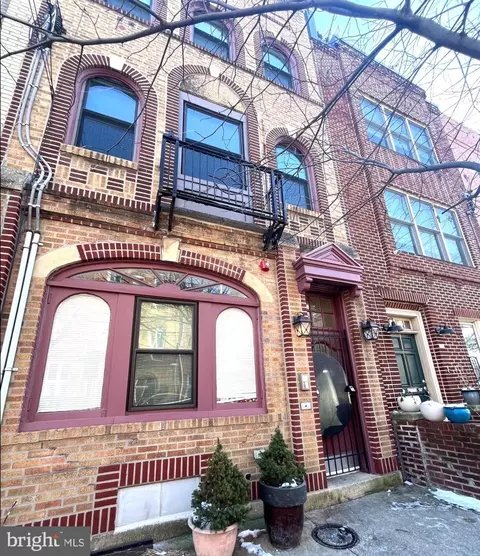 741 S 3rd St, Philadelphia, PA 19147