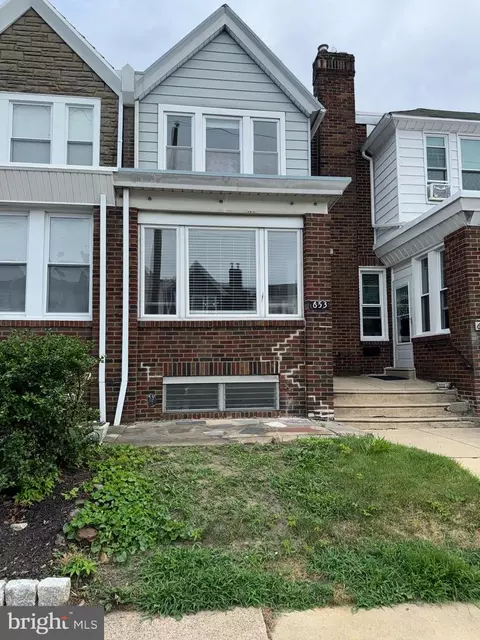 653 Gerhard St, Philadelphia, PA 19128