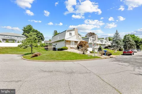 115 Wexford Pl, Philadelphia, PA 19116