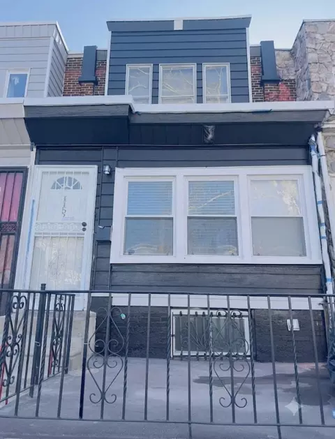 1152 S 53rd St S, Philadelphia, PA 19143