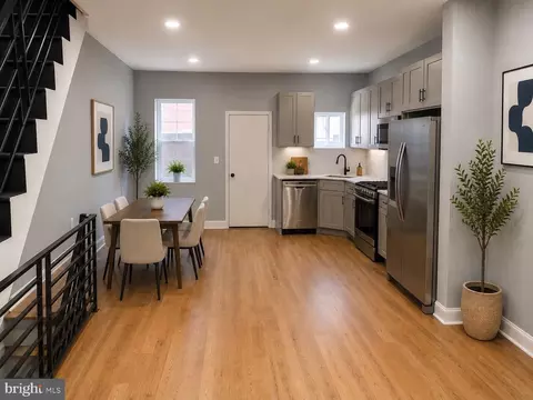 24 S Sickels St, Philadelphia, PA 19139