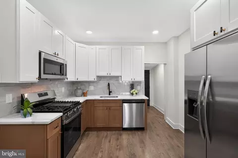 222 E Dorset St, Philadelphia, PA 19119