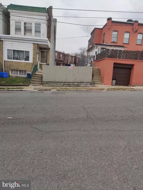 922 W Tabor Rd, Philadelphia, PA 19141