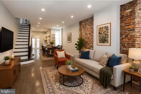 508 Fernon St, Philadelphia, PA 19148