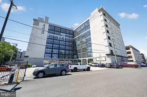 444 N 4th St #202, Philadelphia, PA 19123