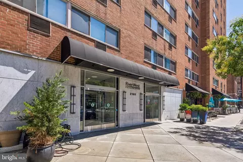 2101 17 Chestnut St #723, Philadelphia, PA 19103