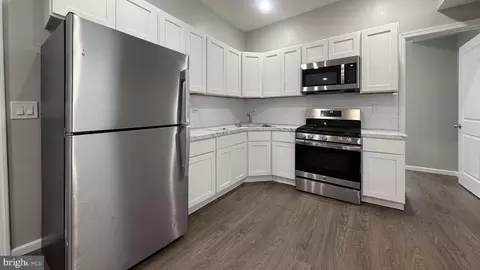 275 S 56th St, Philadelphia, PA 19139