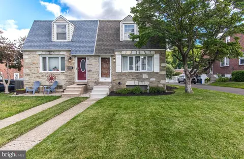 8606 Bridle Rd, Philadelphia, PA 19115