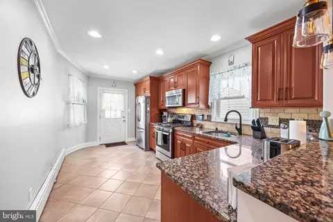 4816 Garden St, Philadelphia, PA 19137