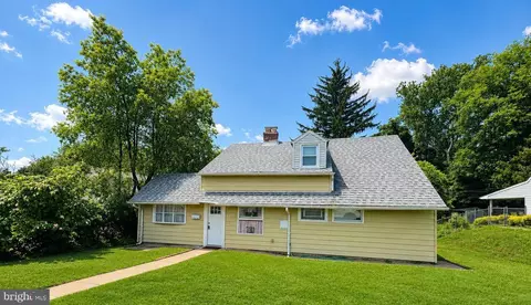 9338 Annapolis Rd, Philadelphia, PA 19114