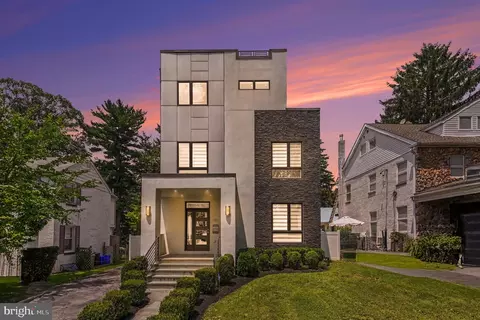480 Evergreen Ave, Philadelphia, PA 19128