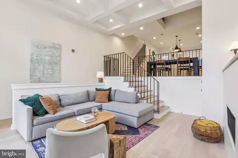 953 N Marshall St, Philadelphia, PA 19123