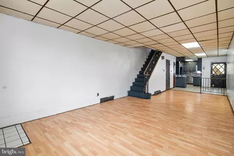 6217 Grays Ave, Philadelphia, PA 19142