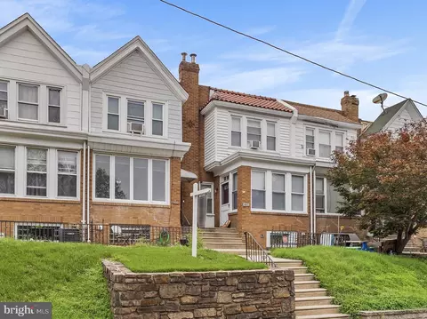 660 Wendover St, Philadelphia, PA 19128