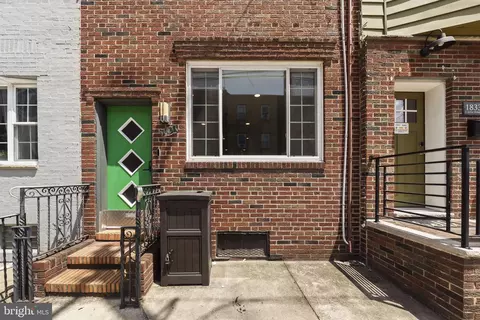 1831 S 10th St, Philadelphia, PA 19148