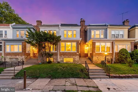 5445 Akron St, Philadelphia, PA 19124