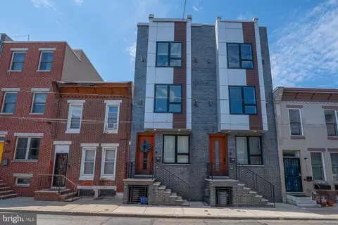 2228 Sears St, Philadelphia, PA 19146