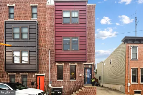 1419 S Orianna St, Philadelphia, PA 19147