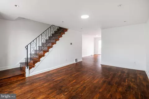 1337 Pennington Rd, Philadelphia, PA 19151