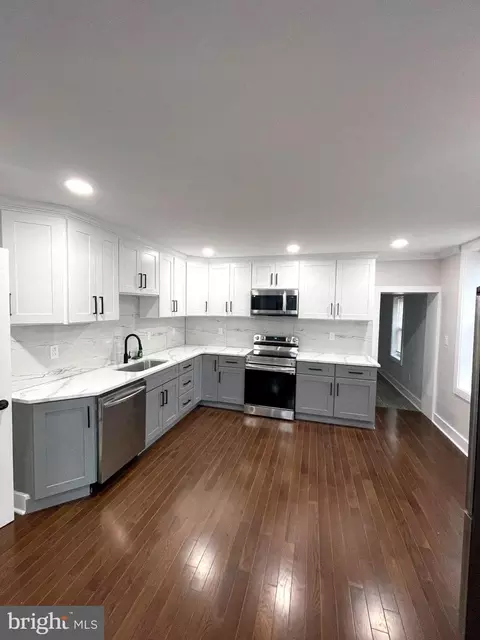 2517 E Somerset St, Philadelphia, PA 19134