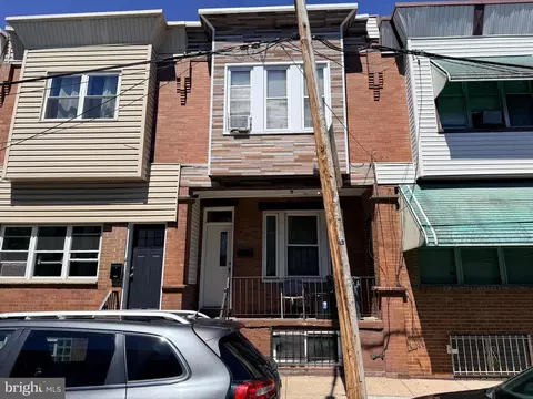 2204 S Bonsall St, Philadelphia, PA 19145