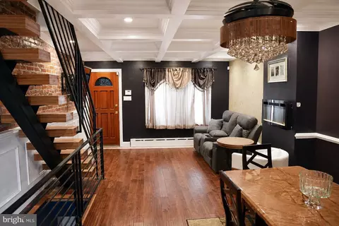 1729 Stocker St, Philadelphia, PA 19145