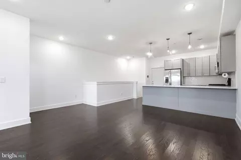 516 W Montgomery Ave #1, Philadelphia, PA 19122