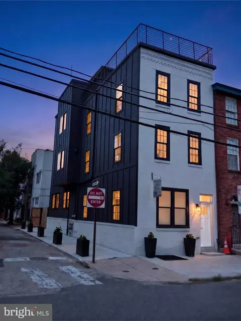 514 S 20th St #A, Philadelphia, PA 19146