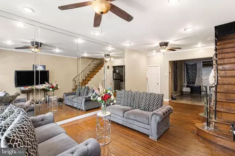 1723 Sigel St, Philadelphia, PA 19145