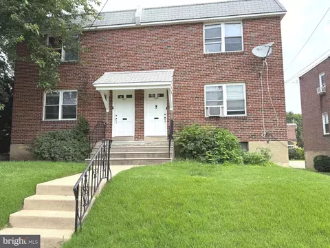 1907 09 Fuller St, Philadelphia, PA 19152