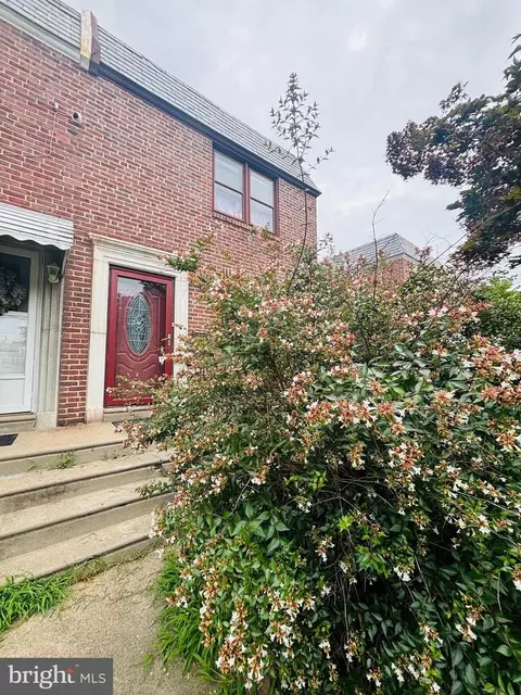 1839 Stanwood St, Philadelphia, PA 19152