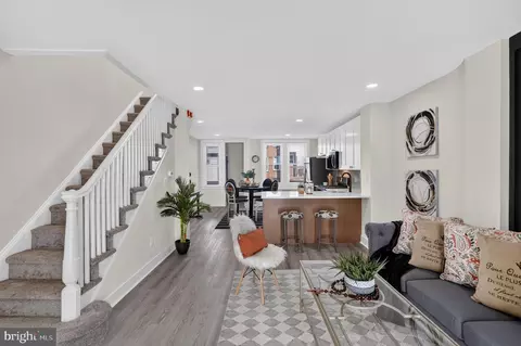 6632 N Uber St, Philadelphia, PA 19138