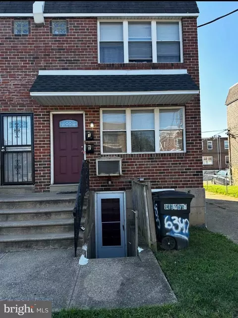 6347 Hegerman St, Philadelphia, PA 19135