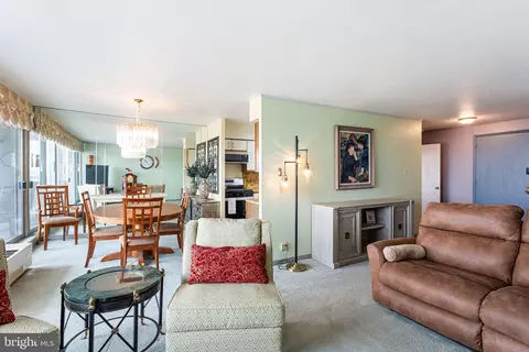 3900 Ford Rd #17Q, Philadelphia, PA 19131