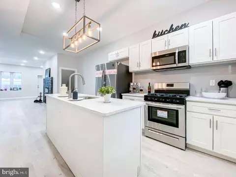 3226 Page St, Philadelphia, PA 19121