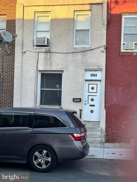 2553 S Reese St, Philadelphia, PA 19148