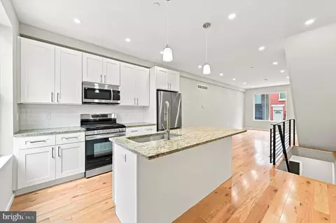 1713 W Seybert St, Philadelphia, PA 19121